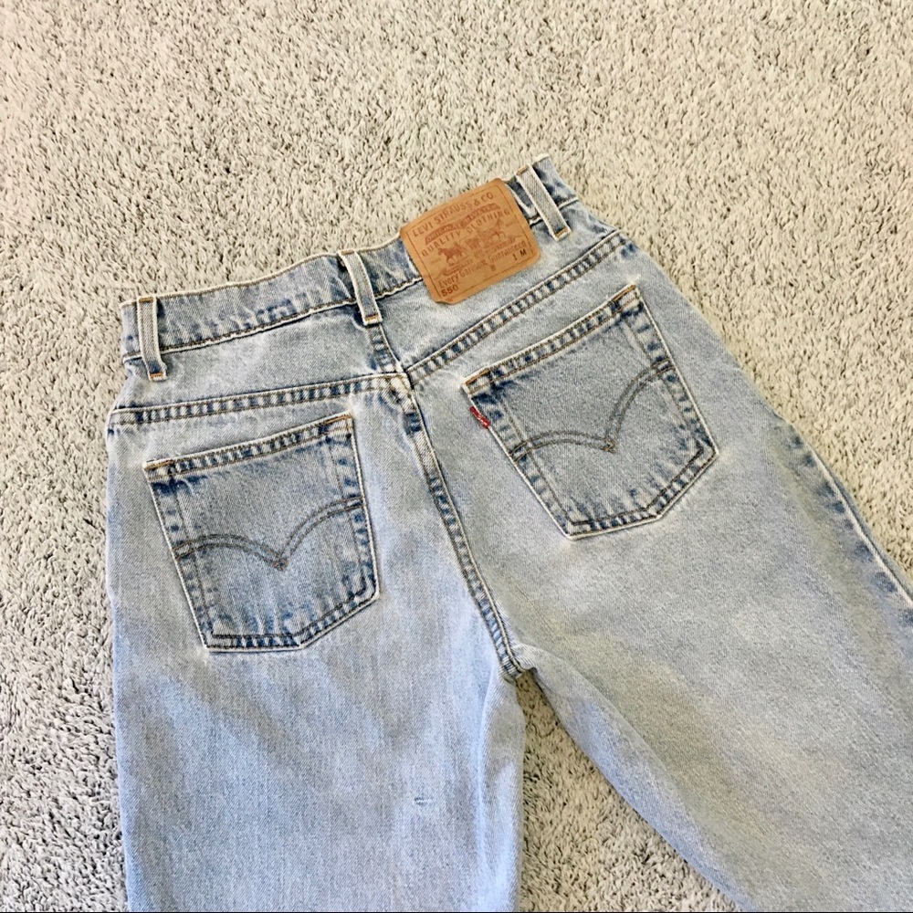 Vintage Levi’s 550 Medium Wash High Rise Jeans